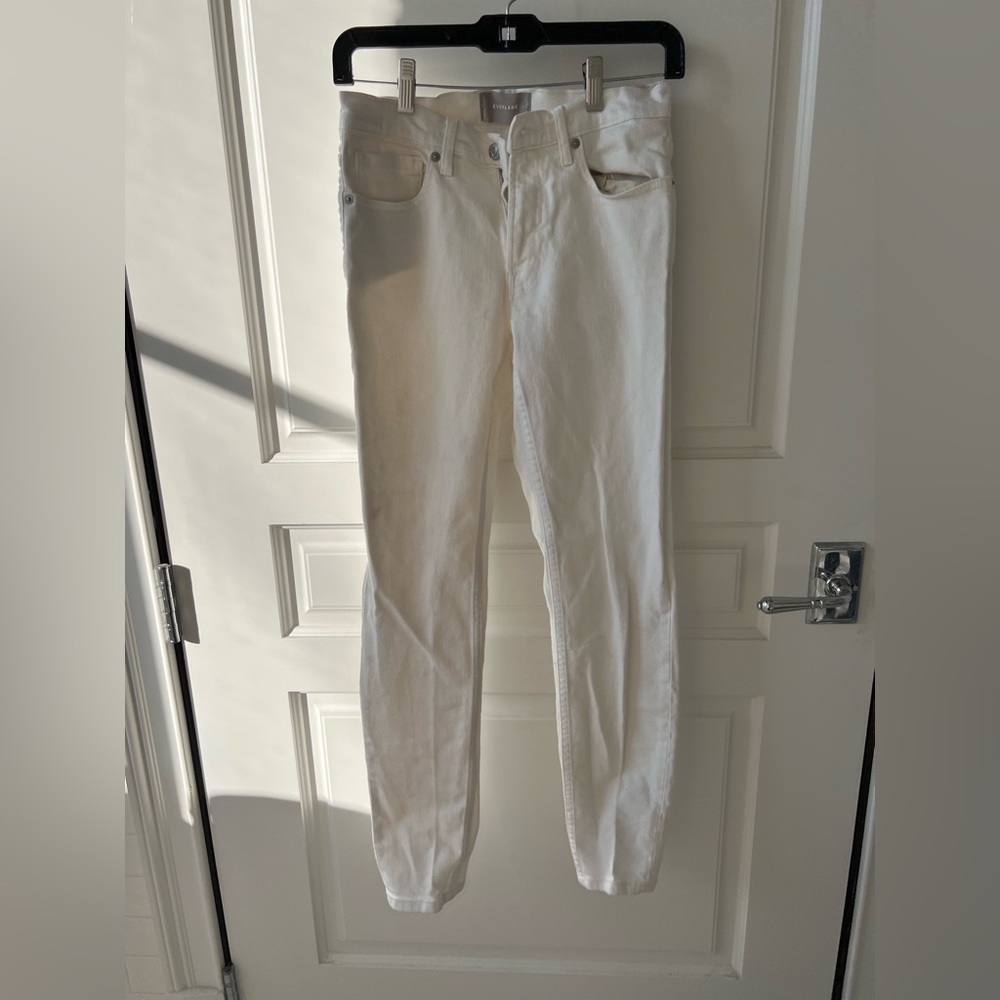 Everlane white jeans, straight leg, perfect condition no stains